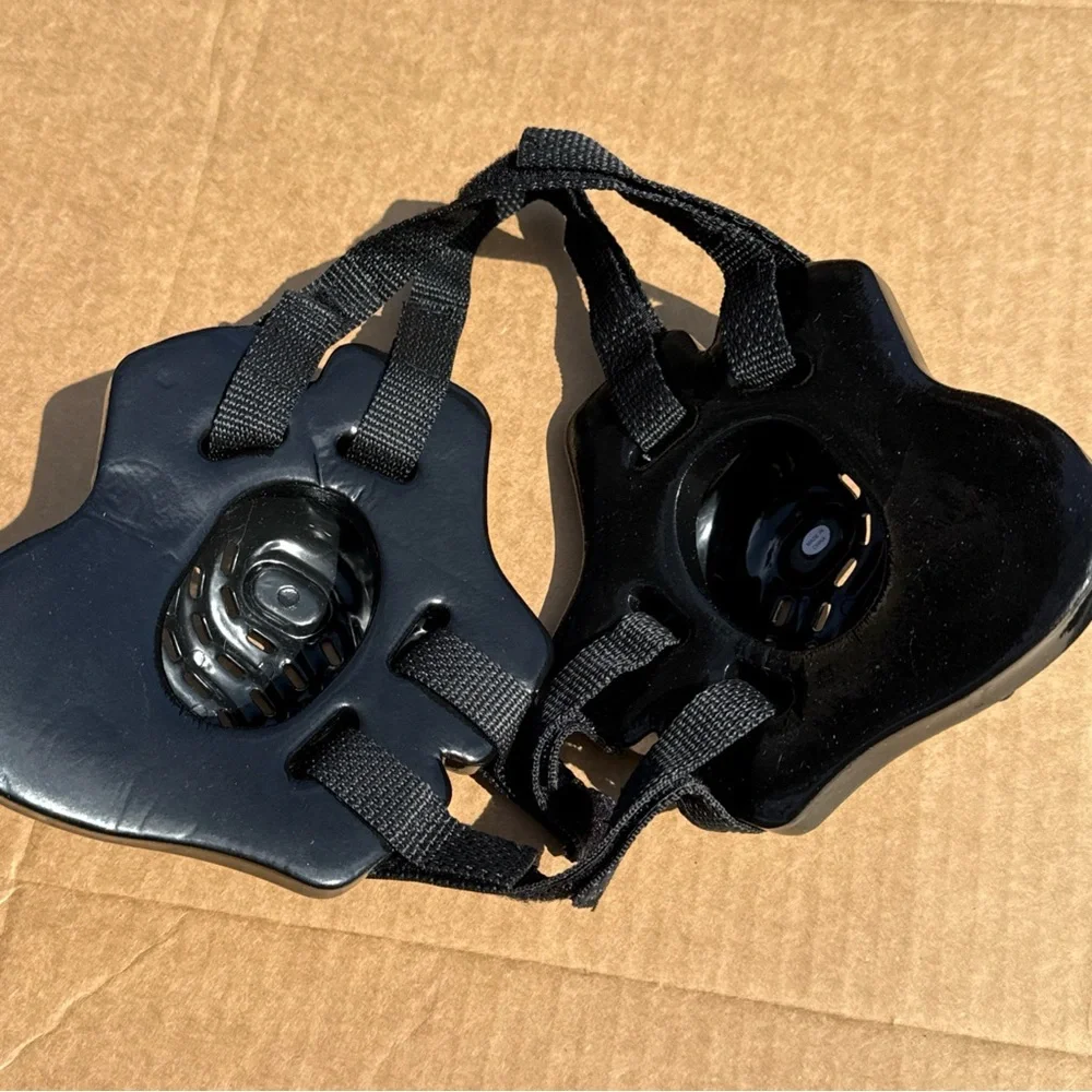 Cliff Keen F5 Tornado Wrestling Headgear One Size Fits All Black Scuffs